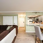 Chic Condo Steps From Petco Park